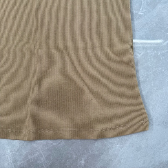 Women’s Banana Republic Ribbed Scoop Neck Tank Top Basic Base Layer Size Small - Picture 6 of 14